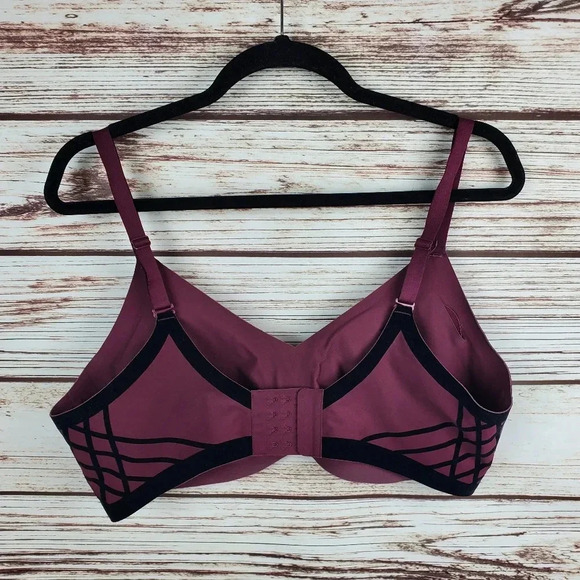 Honeylove Burgundy and Black Bra - Picture 6 of 12